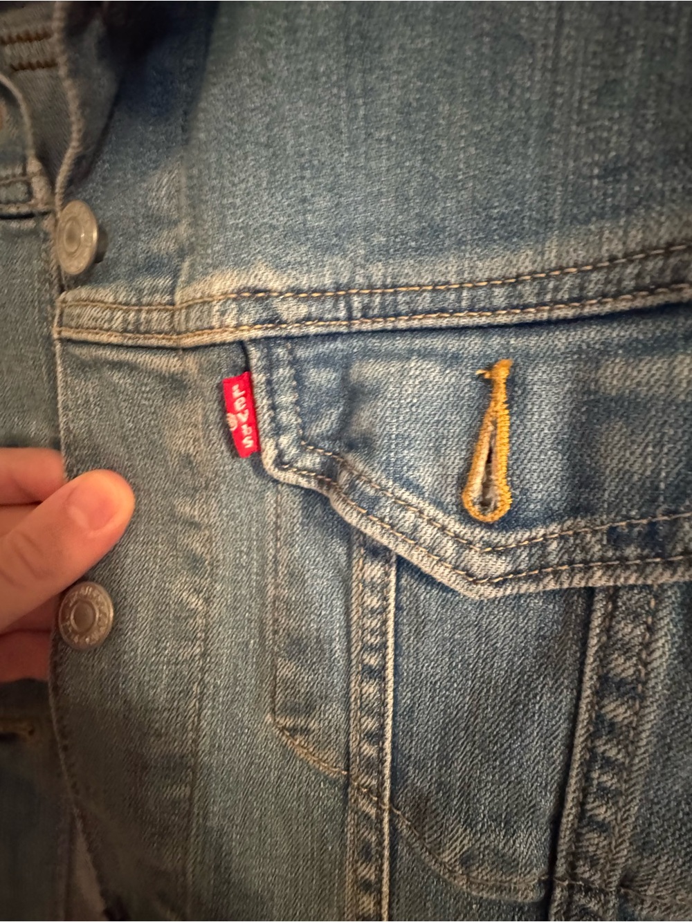 Levi’s Jean jacket - Picture 2 of 4
